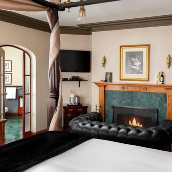Abigail's Hotel - Hotels Near Me - Victoria, British Columbia