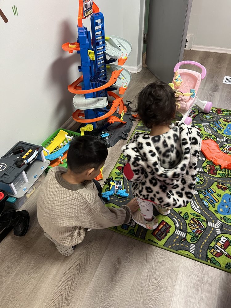 Lilly Childcare - childcare center in Ypsilanti, MI