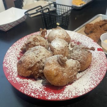 Hu Dat - Fried Oreos - Vietnamese Near Me - Rockport, Texas Hu Dat - Fried Oreos - Vietnamese Near Me - Rockport, Texas