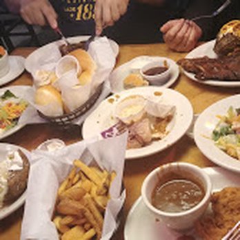 Texas Roadhouse - Barbeque Near Me - Buford, Georgia