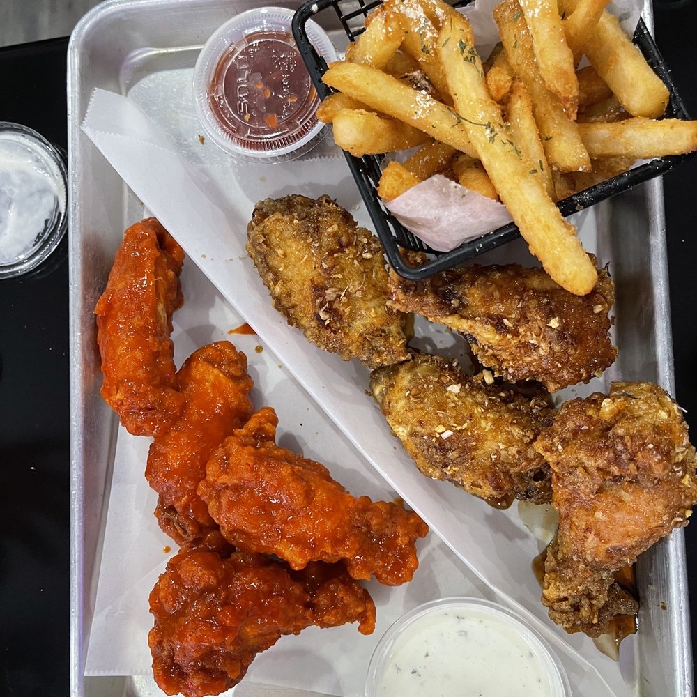 KEEKS Eggrolls & Wings - 12 Pc Wings, Garlic Fries - Asian Fusion Near Me - Keller, Texas KEEKS Eggrolls & Wings - 12 Pc Wings, Garlic Fries - Asian Fusion Near Me - Keller, Texas