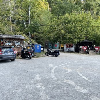 Hillbilly Hot Dogs - Burgers Near Me - Lesage, West Virginia