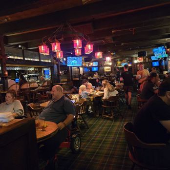 Bull & Bush - Very crowded dining room - American Near Me - Denver, Colorado