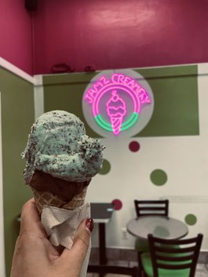 Jamz Creamery by null