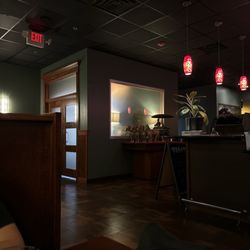 Mandarin Spice Asian Grill - Great ambiance!