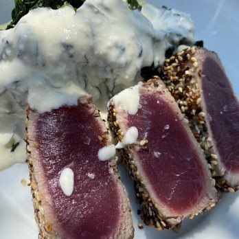 Prime - Everything crusted montauk tuna served with wasabi mashed potatoes and creamed spinach - American Near Me - Huntington, New York Prime - Everything crusted montauk tuna served with wasabi mashed potatoes and creamed spinach - American Near Me - Huntington, New York