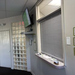 Quest Diagnostics - All automated check in - no human to talk to until they open door to call names