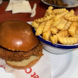 Nashville HOT sandwich with fries Nashville HOT sandwich with fries