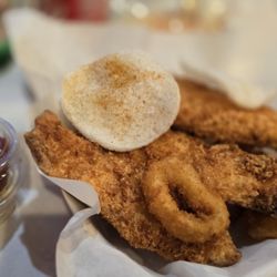 Claw Shack - Seafood Sampler