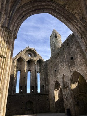 Rock of Cashel by null