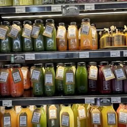 Lassens Natural Foods & Vitamins