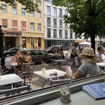 Napoljonska - Outside - Breakfast & Brunch Near Me - Berlin, BE Napoljonska - Outside - Breakfast & Brunch Near Me - Berlin, BE