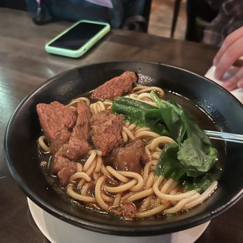 Xin Ding Dumpling House - Beef Noodle Soup - Dim Sum Near Me - Portland, Oregon Xin Ding Dumpling House - Beef Noodle Soup - Dim Sum Near Me - Portland, Oregon