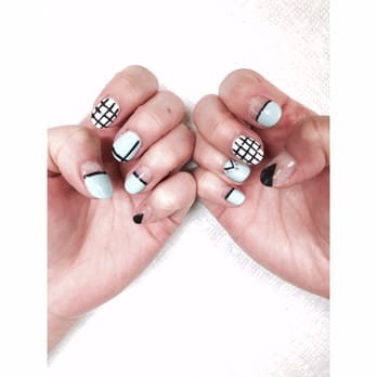Gina's Best Nails & Spa - They did it exactly like the picture I showed them! I love it! Only $35! - Nail Salons Near Me - Mineola, New York