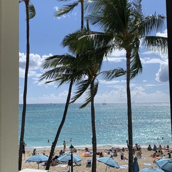 Moana Lani Spa - View from the jacuzzi - Day Spas Near Me - Honolulu, Hawaii