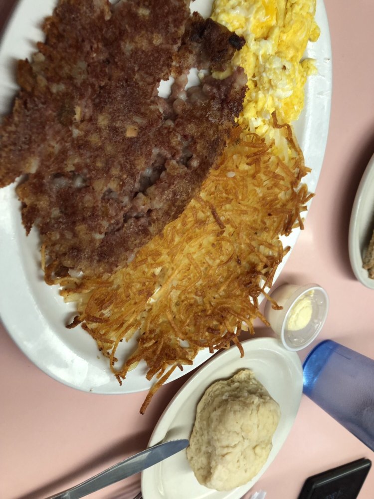 SUSIE’S SKYWAY RESTAURANT 24 Photos & 36 Reviews American