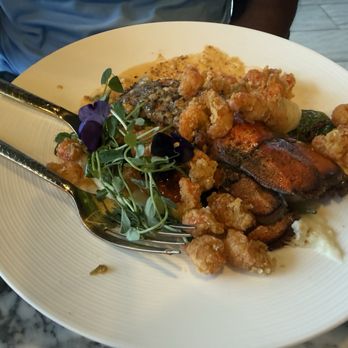 Flavor Rich Restaurant - Crawfish and Lobster Grits - Breakfast & Brunch Near Me - San Antonio, Texas