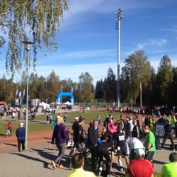 Pirkkolan liikuntapuisto - Puolimaraton.