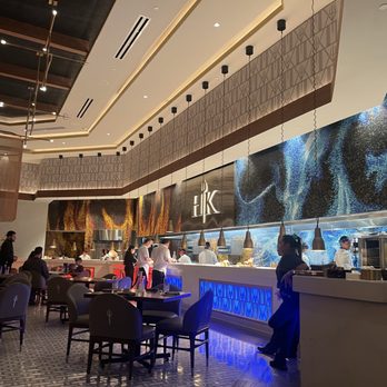 Gordon Ramsay Hell’s Kitchen - Interior - Bars Near Me - Mashantucket, Connecticut