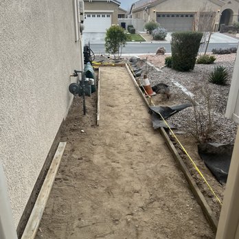 Diaz Landscape - Side yard - Landscaping Near Me - Apple Valley, California