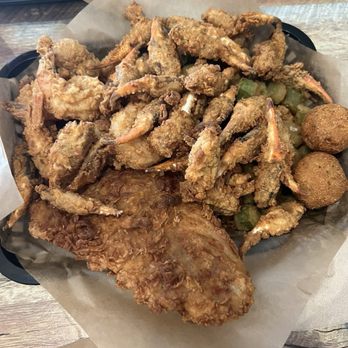 Market by the Bay - Jubilee Seafood Platter with fried okra - Seafood Near Me - Fairhope, Alabama Market by the Bay - Jubilee Seafood Platter with fried okra - Seafood Near Me - Fairhope, Alabama