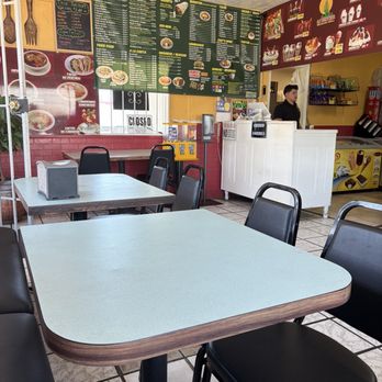 Taqueria La Central - Dining area - Mexican Near Me - SAN BERNARDINO, California Taqueria La Central - Dining area - Mexican Near Me - SAN BERNARDINO, California