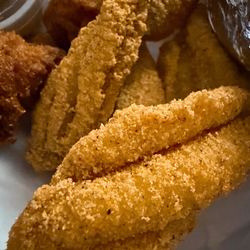 Jan's River Restaurant - Fried Catfish Fillet