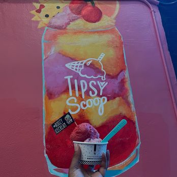 Tipsy Scoop - White strawberry sangria; raspberry limoncello - Ice Cream & Frozen Yogurt Near Me - Washington, DC, District of Columbia