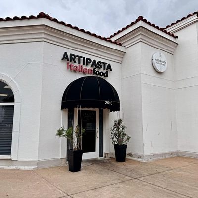 ARTIPASTA Italian Food (Austin Highland) by null