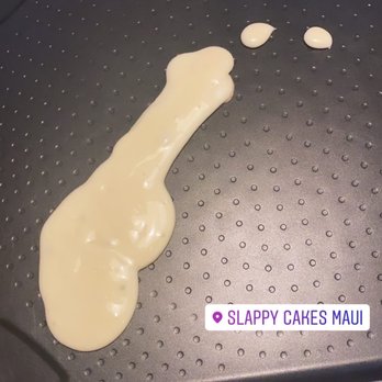Slappy Cakes - Griddle Buttermilk pancakes - Breakfast & Brunch Near Me - Lahaina, Hawaii
