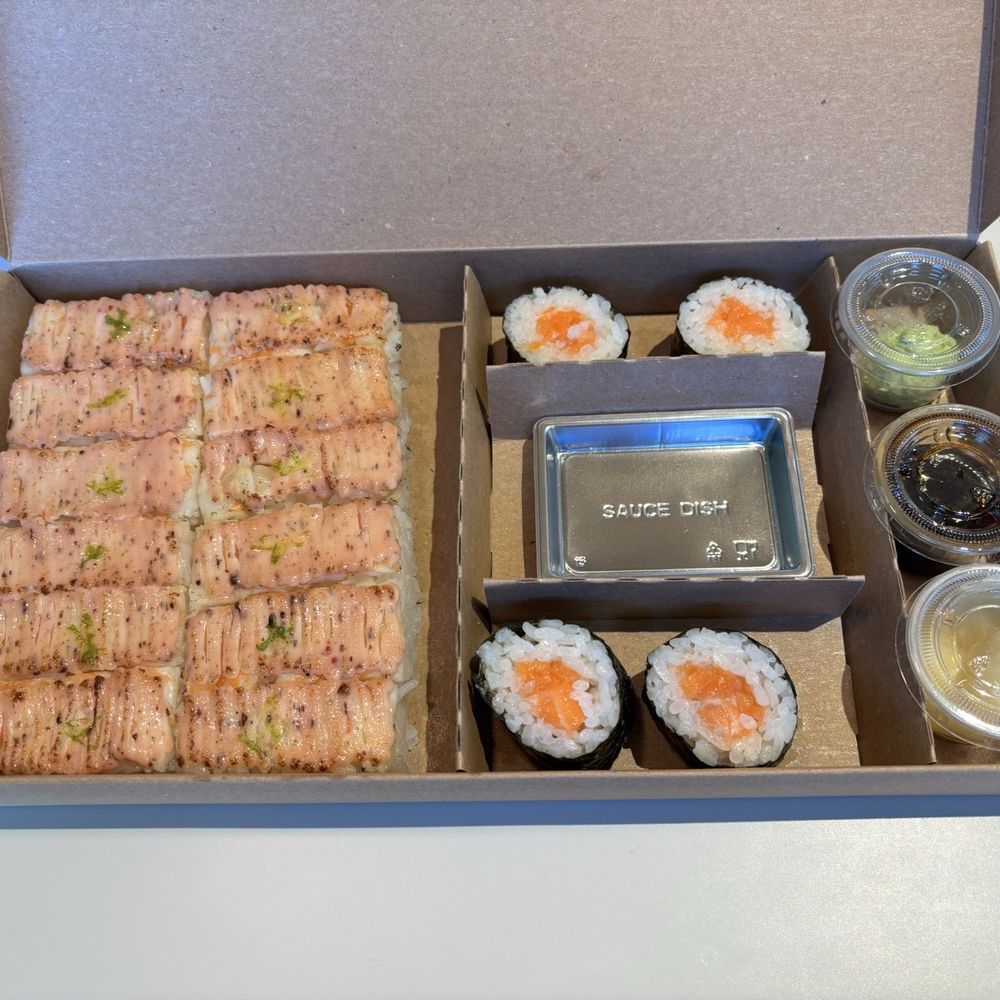 Hello Nori - Shrimp oshi & salmon hand roll cut into 4 pieces - Sushi Bars Near Me - Toronto, Ontario