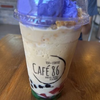 Cafe 86 - My halo halo - Desserts Near Me - San Diego, California