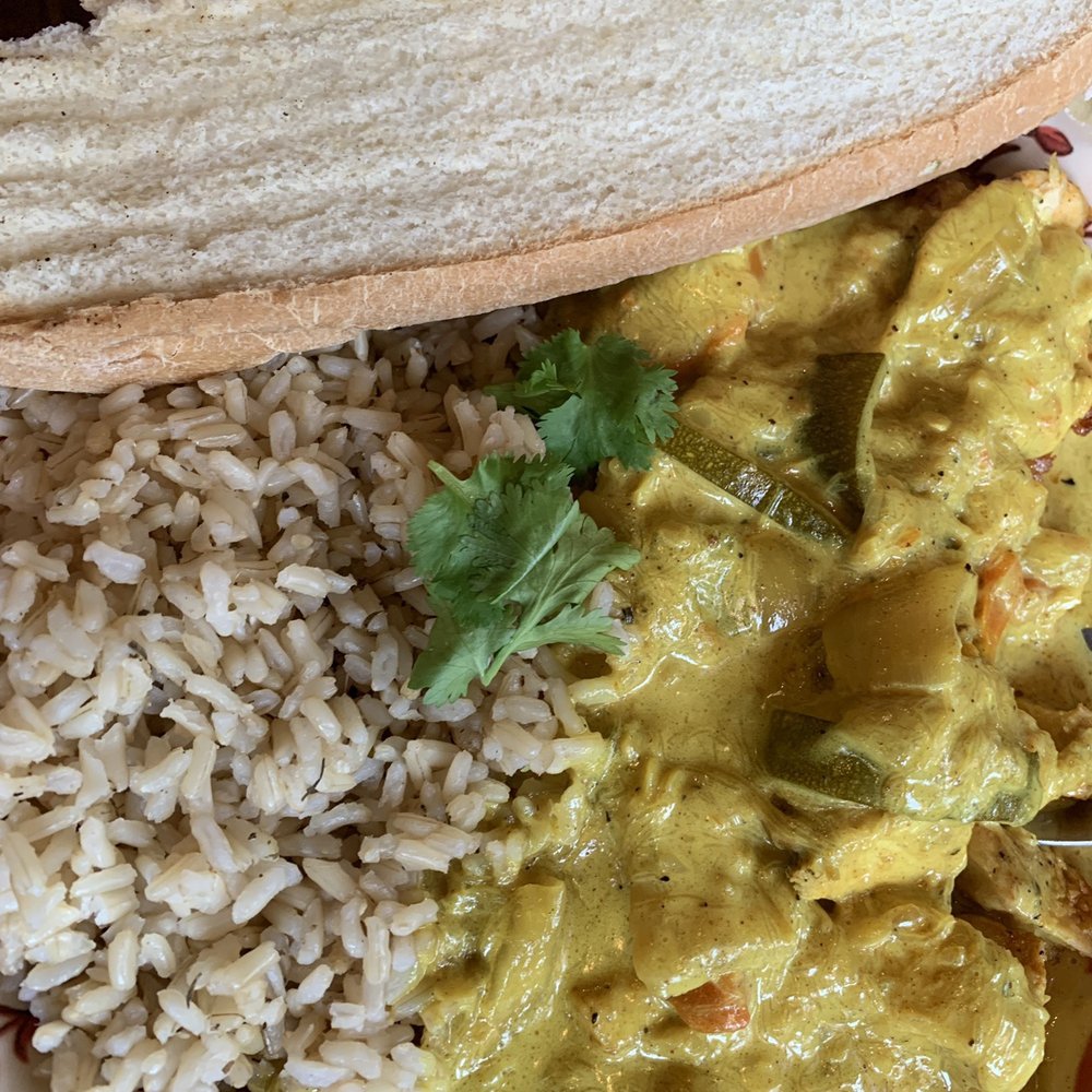 Lemoni Cafe - Chicken curry - Breakfast & Brunch Near Me - Miami, Florida