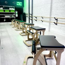 The Fit In Beats & Barres - Pilates Chair