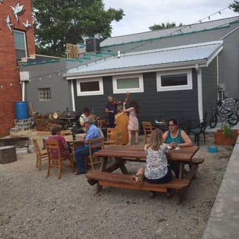 Broomwagon - Live band - Bikes Near Me - Lexington, Kentucky