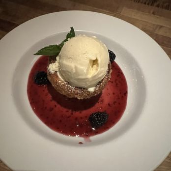 Yosemite Ranch - Butter cake - Steakhouses Near Me - Fresno, California Yosemite Ranch - Butter cake - Steakhouses Near Me - Fresno, California