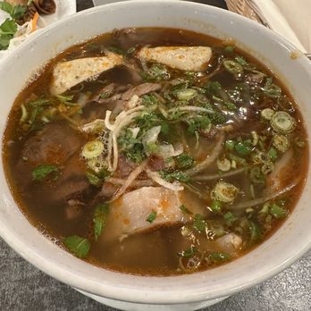 Pho & Beyond - N1. Bun Bo Hue Beef Shank, Tendon, Pork Patty - B, Gn, Ch, Su - Vietnamese Near Me - Las Vegas, Nevada
