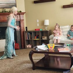 Amazing Fairytale Parties - Portland Princess Party - Elsa showed up for my daughter's 4th Birthday Party and was story telling