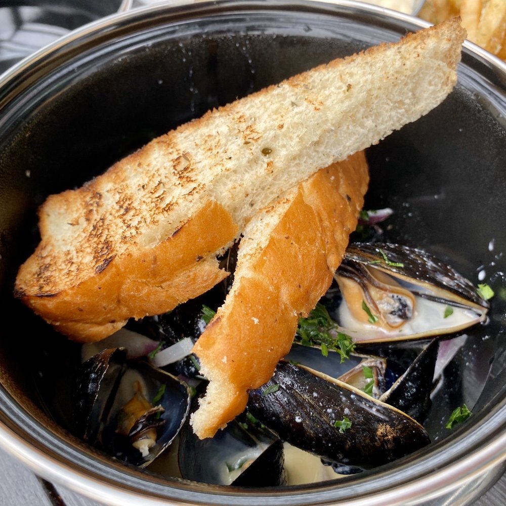 PIER 7 restaurant + bar - HH mussels - Seafood Near Me - North Vancouver, British Columbia PIER 7 restaurant + bar - HH mussels - Seafood Near Me - North Vancouver, British Columbia