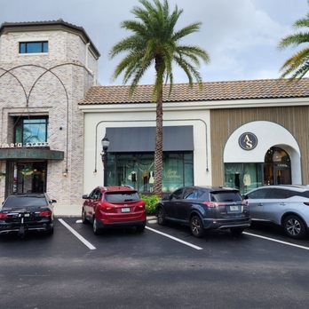 Altar'd State - Women's Clothing Near Me - Pembroke Pines, Florida