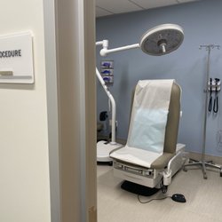 Dignity Health - Urgent Care - Procedure room