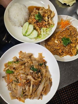 Phat Thai by null