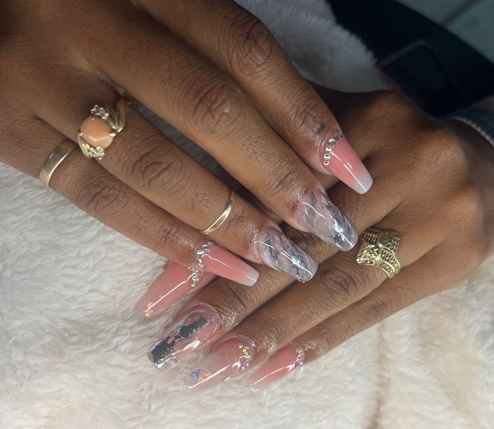 Estilo Nails Logo