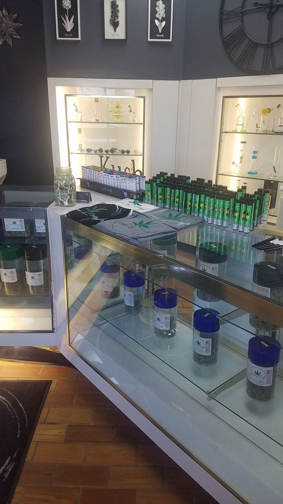 SWEET LEAF MEDZ Updated August 2024 220 S Highway 44, Burns Flat