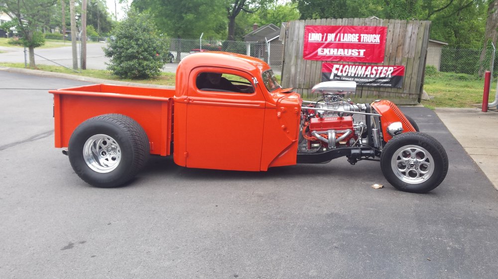 Inglewood Muffler and Hitch, Nashville Roadtrippers