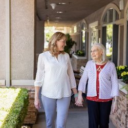 Carlton Senior Living Downtown Pleasant Hill - We offer more than retirement homes, experience the caring connection Carlton Senior Living has to offer.