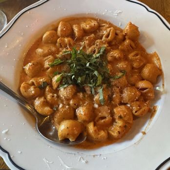 Pink Onion - Rigatoni With Vodka sauce - Pizza Near Me - San Francisco, California Pink Onion - Rigatoni With Vodka sauce - Pizza Near Me - San Francisco, California