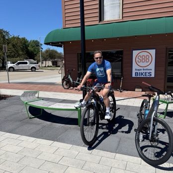 Sugar Bottom Bikes - Checking out the eBike prior to rolling out - Bikes Near Me - North Liberty, Iowa Sugar Bottom Bikes - Checking out the eBike prior to rolling out - Bikes Near Me - North Liberty, Iowa