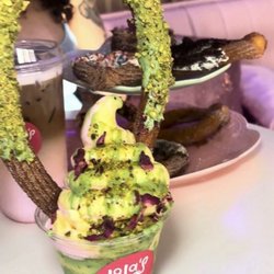 Lola’s Handcrafted Churros - Pistachio sundae