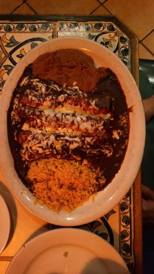 La Hacienda by null